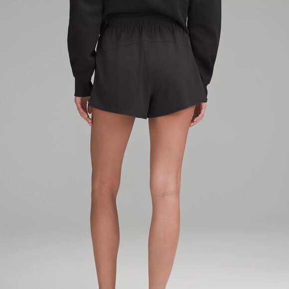 Court Rival High-Rise Short 3" - Black - Picture 3 of 4